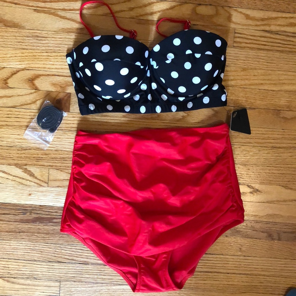 Rockabilly Pin-Up Polka Dot Bikini Bathing Suit